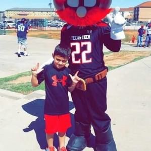 Meet your Posher, Alex